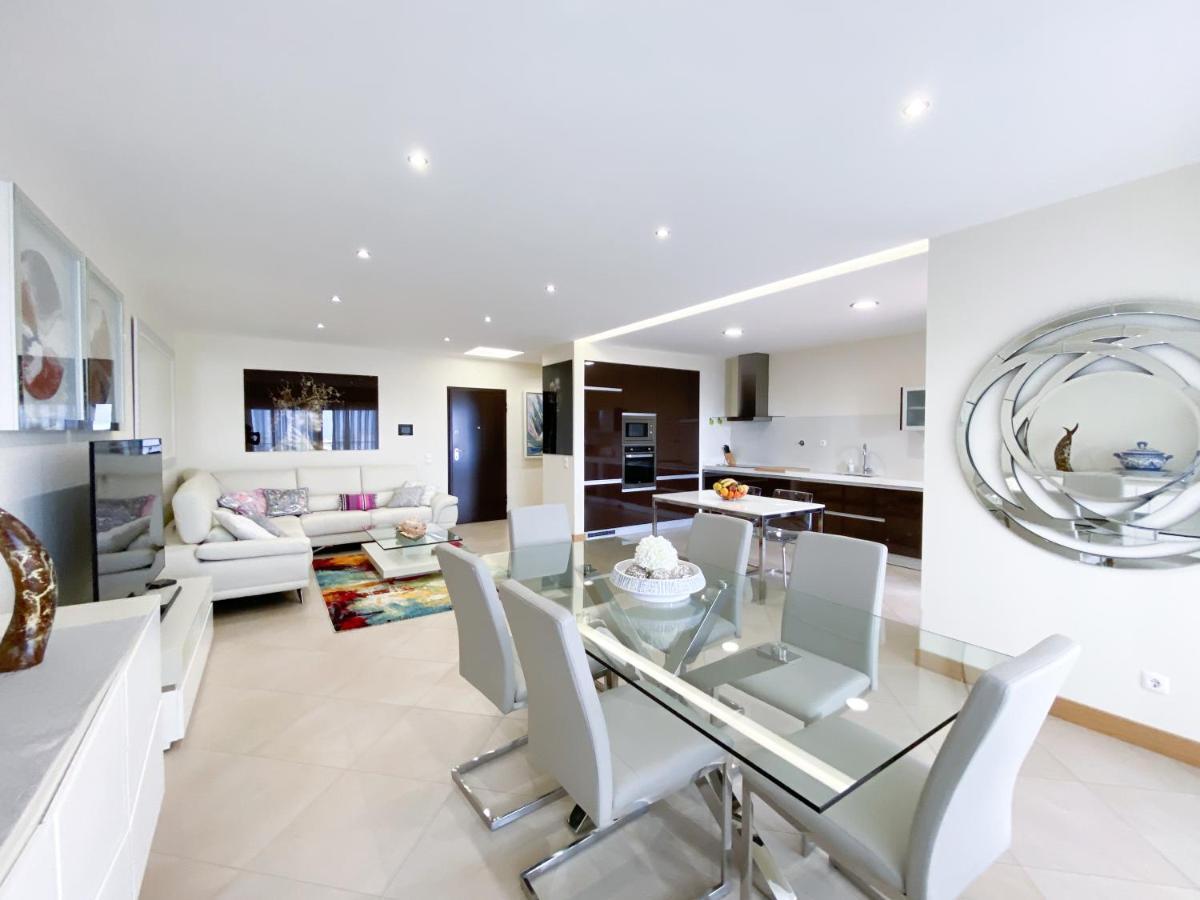 Luxury Condominium Apartment With Swimming Pool #1903 Lagos Buitenkant foto