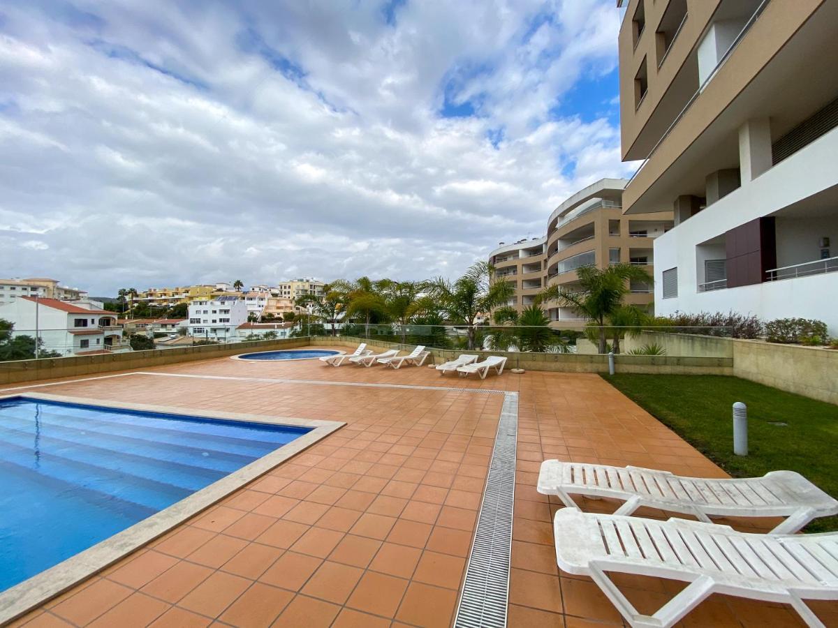 Luxury Condominium Apartment With Swimming Pool #1903 Lagos Buitenkant foto