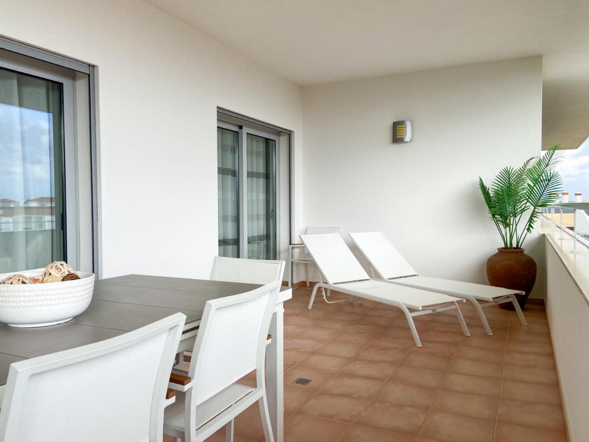 Luxury Condominium Apartment With Swimming Pool #1903 Lagos Buitenkant foto